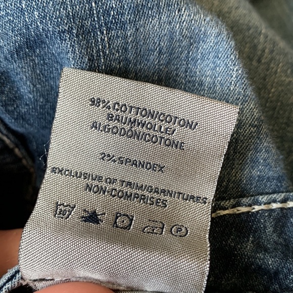 Silver Jeans Co. Aiko Capri Denim Jean Capris - Picture 11 of 11